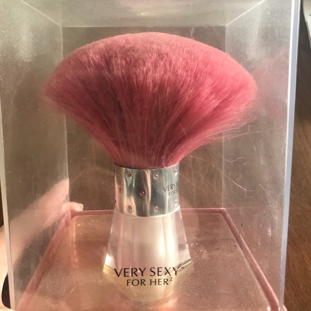 Victoria secret body shimmer